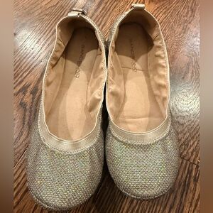Bandolino Shimmering Gold Flats
